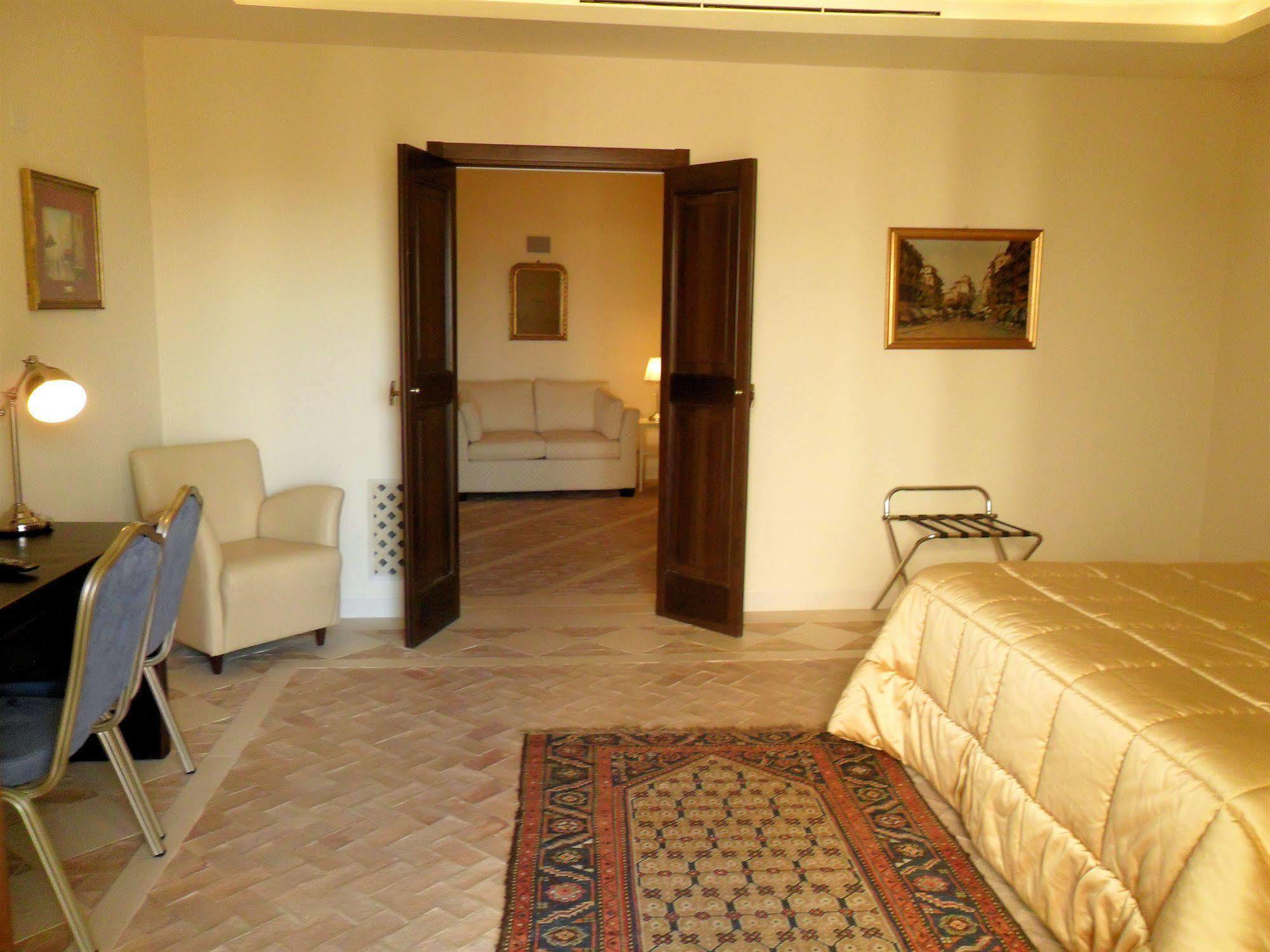 Palazzo Viceconte Hotel Matera Luaran gambar